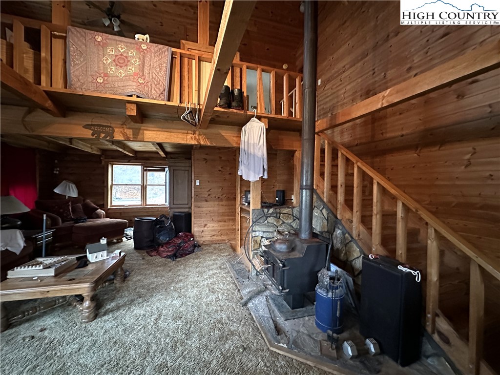 Zionville, North Carolina 28698, United States, 2 Bedrooms Bedrooms, ,2 BathroomsBathrooms,Residential,Pending,25818