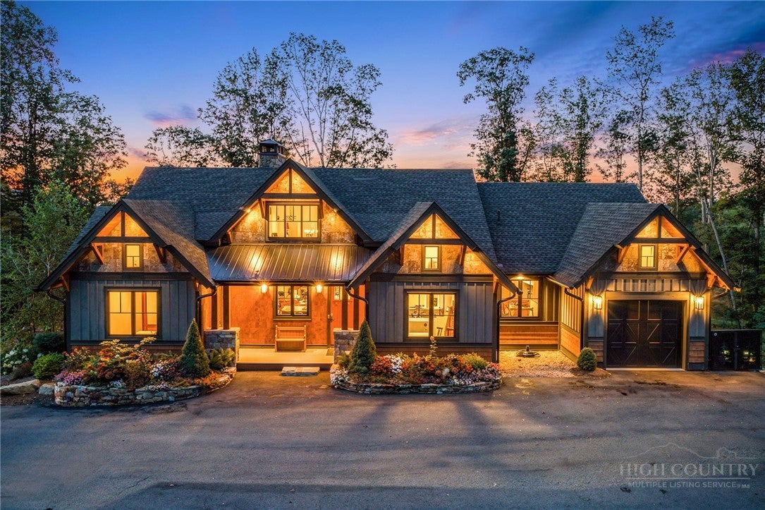 861 Talon Trail