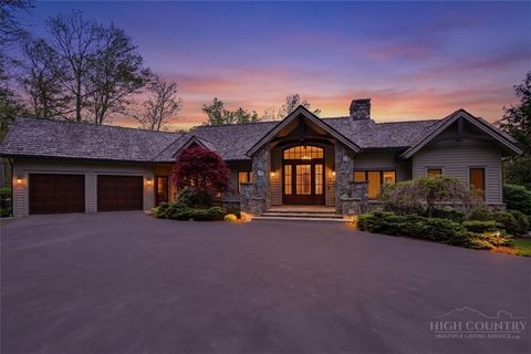 Photo of 2110 Elk River Parkway, Banner Elk, NC 28604 (MLS # 260066)