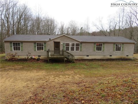 Photo of 172 Huffman Road, Vilas, NC 28692 (MLS # 240902)