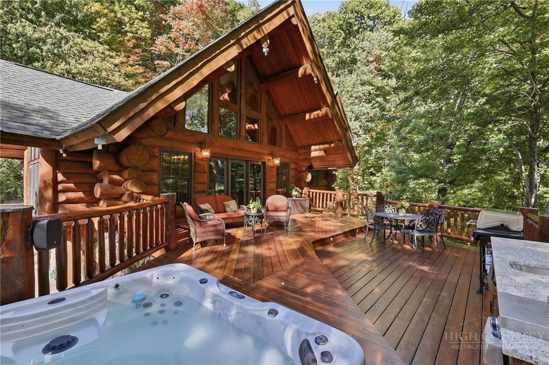 420 Spring Creek Drive