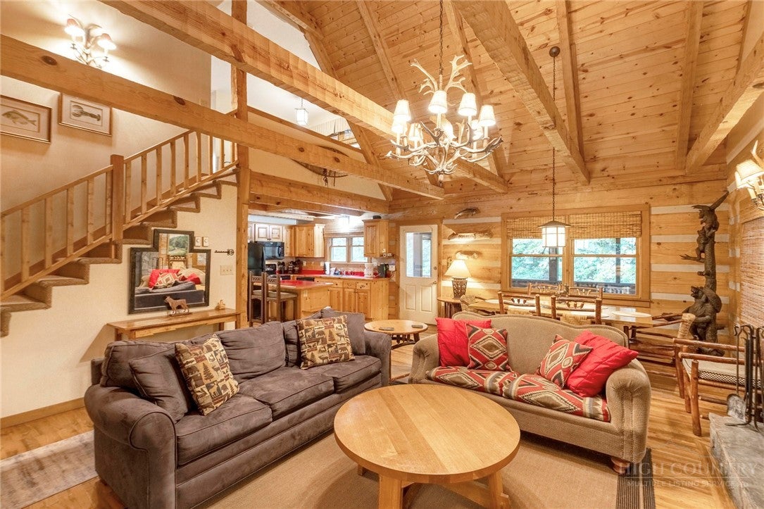 326 Hawks Lake Drive
