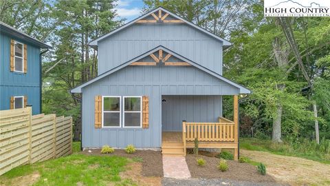 Photo of 181 Whitethorne Lane, West Jefferson, NC 28694 (MLS # 258164)