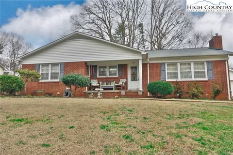 A home in Lenoir