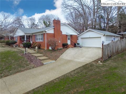 A home in Lenoir