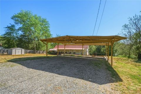 Photo of 103 J A Ross St, Morganton, NC 28655 (MLS # 261498)
