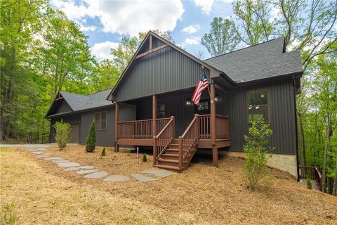 Photo of 115 Pine Burr Drive, Purlear, NC 28665 (MLS # 261459)