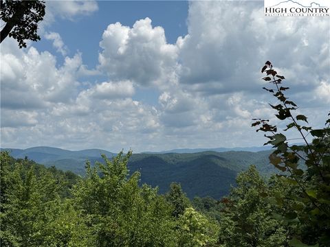 Photo of 337 Lucas Path Drive, Purlear, NC 28665 (MLS # 256691)