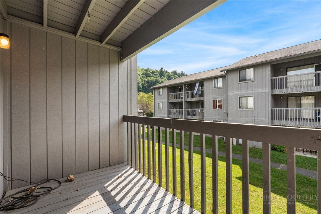 128 Zeb Street 203A