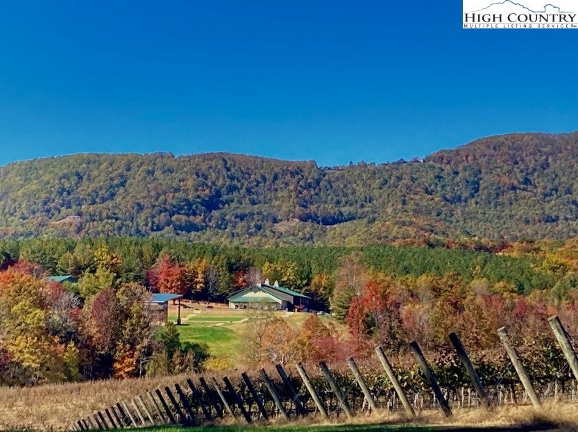 964 Old Railroad Grade Rd