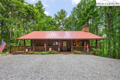 Photo of 455 Laurel Creek Road, Sugar Grove, NC 28679 (MLS # 257037)