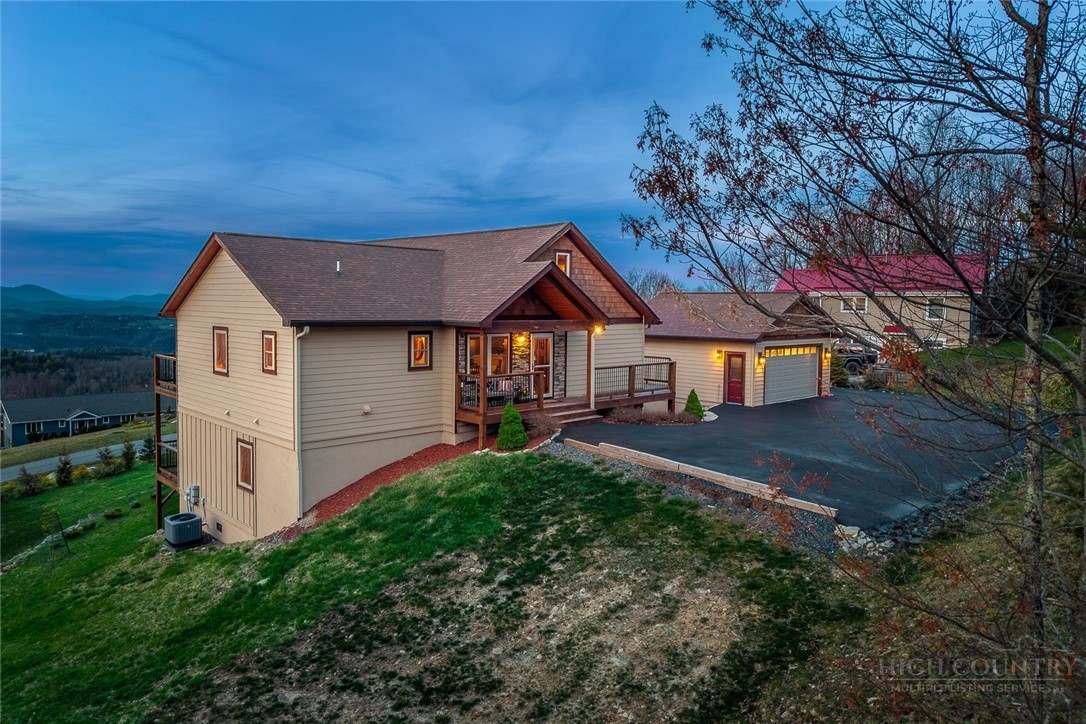 1161 Grandview Drive Extension