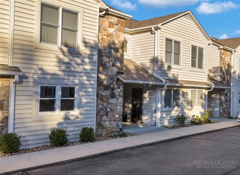 Photo of 57 Club Villa Drive #102, Roaring Gap, NC 28668 (MLS # 265038)