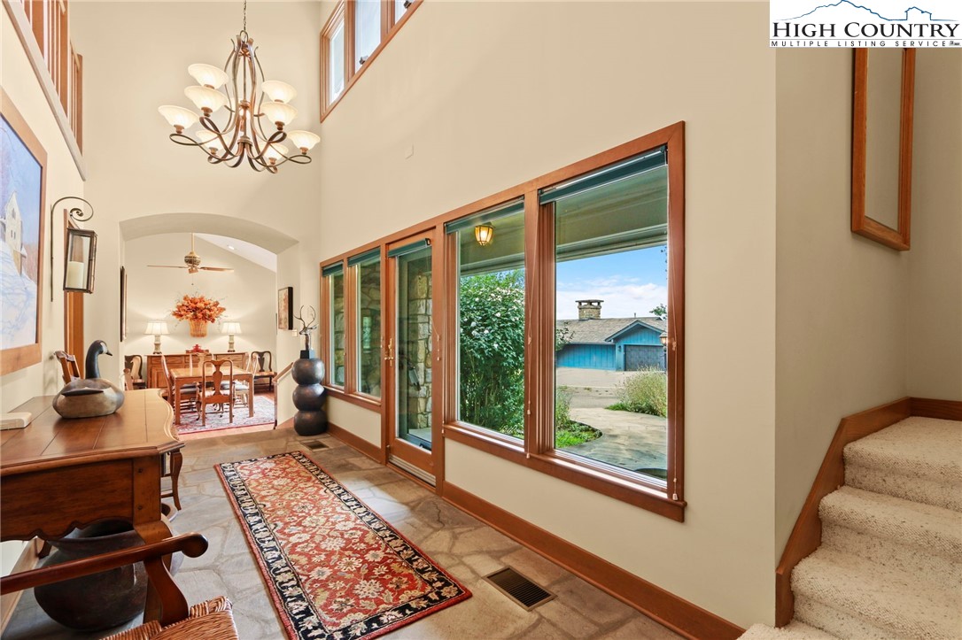 Boone, North Carolina 28607, United States, 3 Bedrooms Bedrooms, ,4 BathroomsBathrooms,Residential,Active,191541