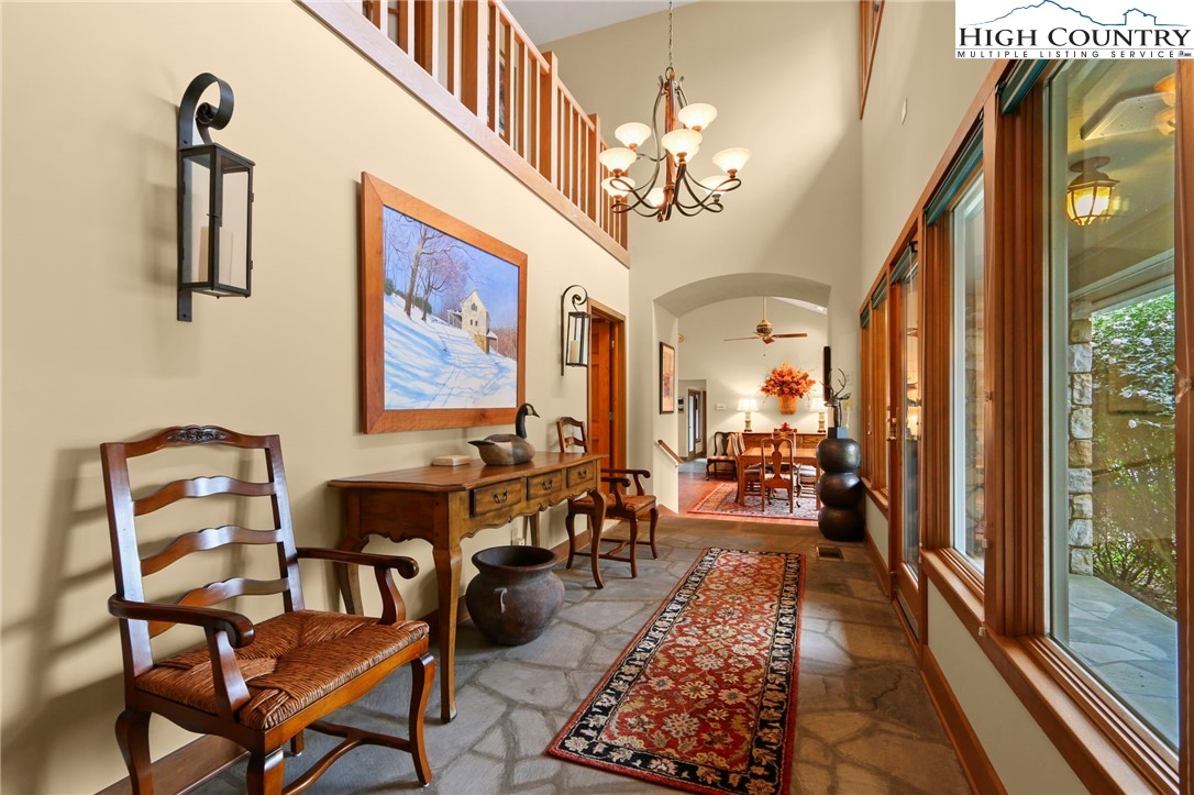 Boone, North Carolina 28607, United States, 3 Bedrooms Bedrooms, ,4 BathroomsBathrooms,Residential,Active,191541