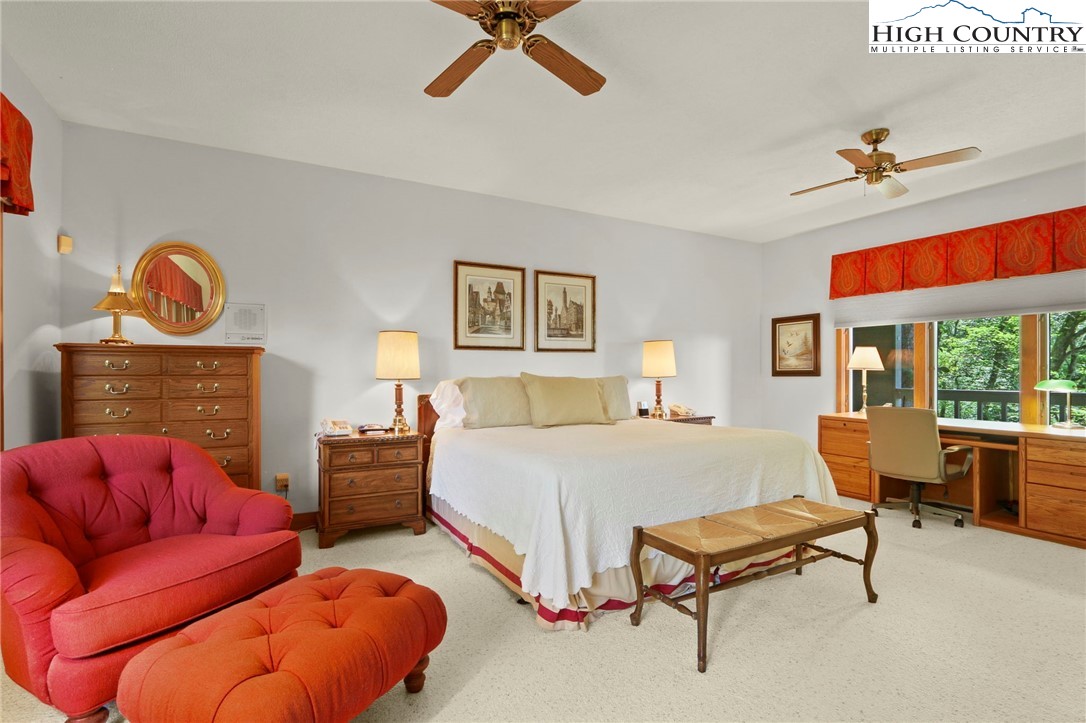 Boone, North Carolina 28607, United States, 3 Bedrooms Bedrooms, ,4 BathroomsBathrooms,Residential,Active,191541