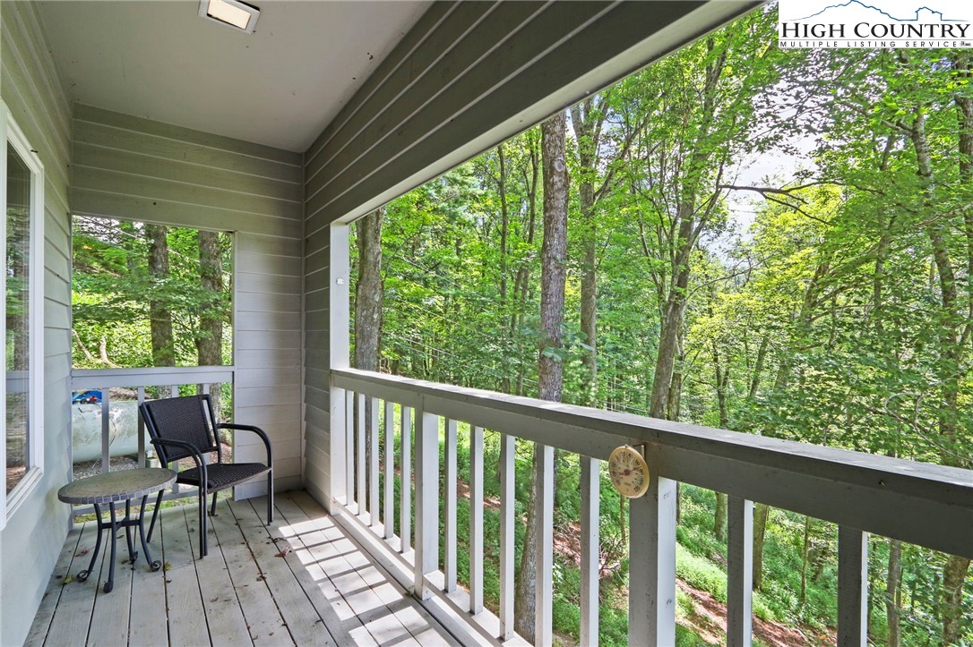 Boone, North Carolina 28607, United States, 3 Bedrooms Bedrooms, ,4 BathroomsBathrooms,Residential,Active,191541