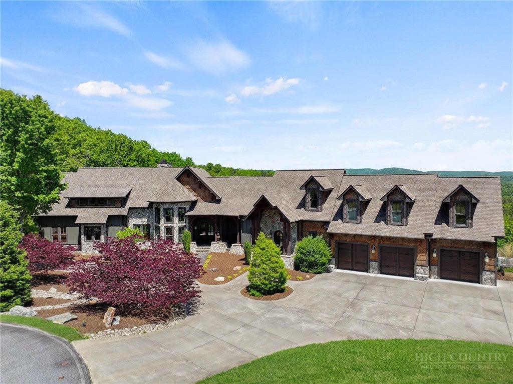 539 Nightshade Road
