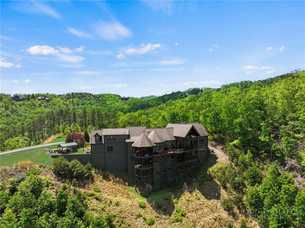 539 Nightshade Road