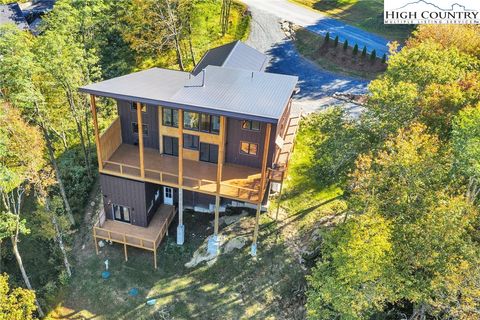 Photo of 1075 Center Court Drive, Boone, NC 28607 (MLS # 258632)