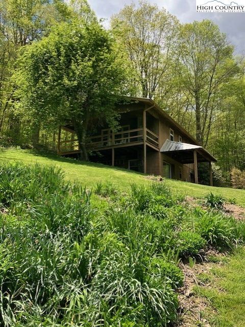 Photo of 146 Clyde Winebarger Road, Boone, NC 28607 (MLS # 243306)