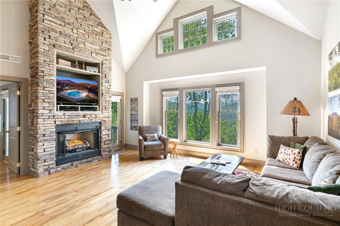 429 Peaceful Haven Drive E-3