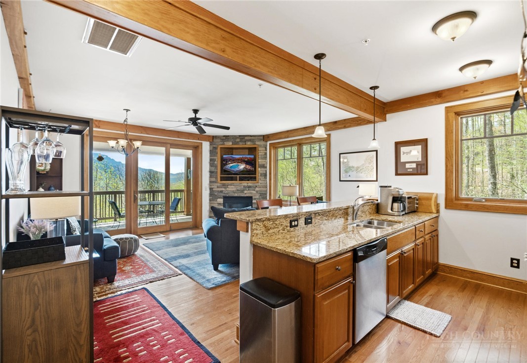 142 Evening View Lane CA4