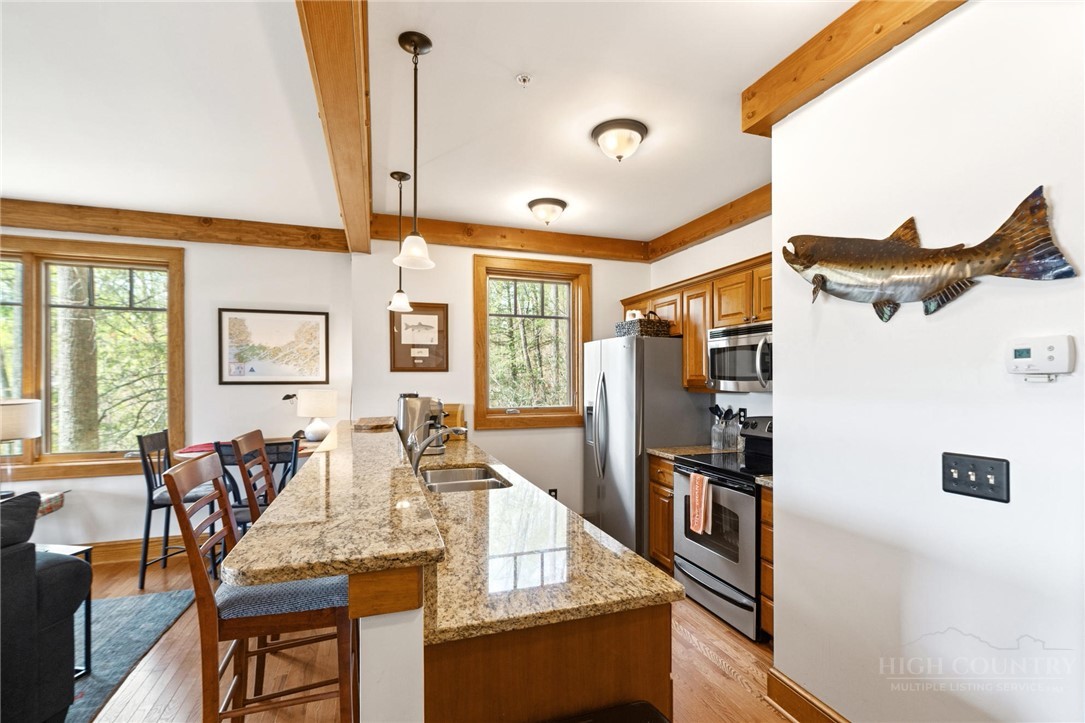 142 Evening View Lane CA4