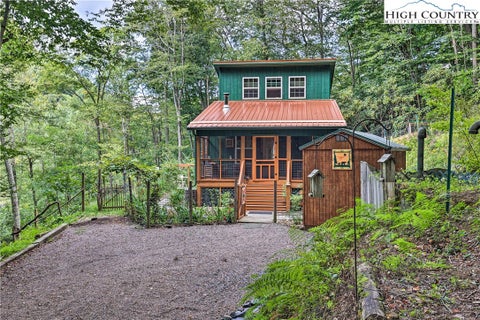 Photo for 925 E Big Springs Road