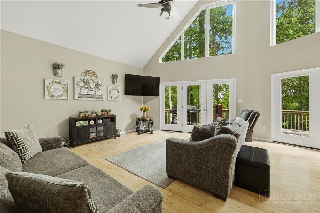 243 OC Roland Road