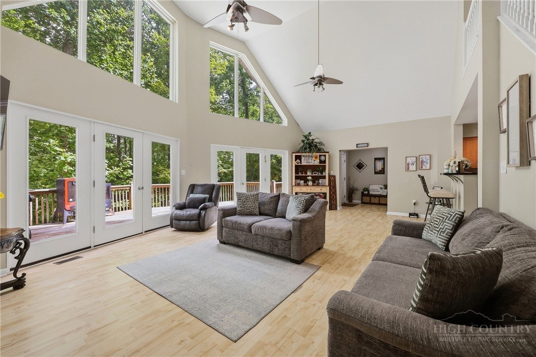 243 OC Roland Road