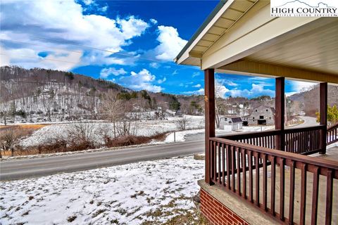 A home in Sugar Grove