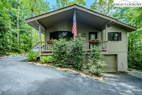 Photo of 154 Ash Loop, Newland, NC 28604 (MLS # 255904) Photo of 154 Ash Loop, Newland, NC 28604 (MLS # 255904)