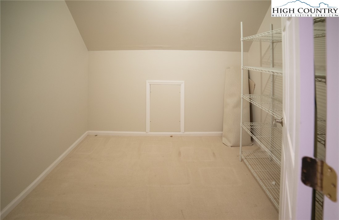 Linville, North Carolina 28646, United States, 4 Bedrooms Bedrooms, ,3 BathroomsBathrooms,Residential,Active,181576