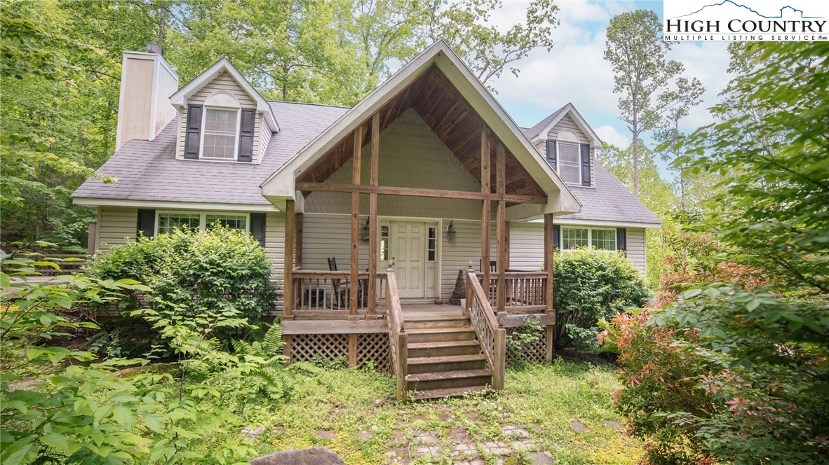 Linville, North Carolina 28646, United States, 4 Bedrooms Bedrooms, ,3 BathroomsBathrooms,Residential,Active,181576