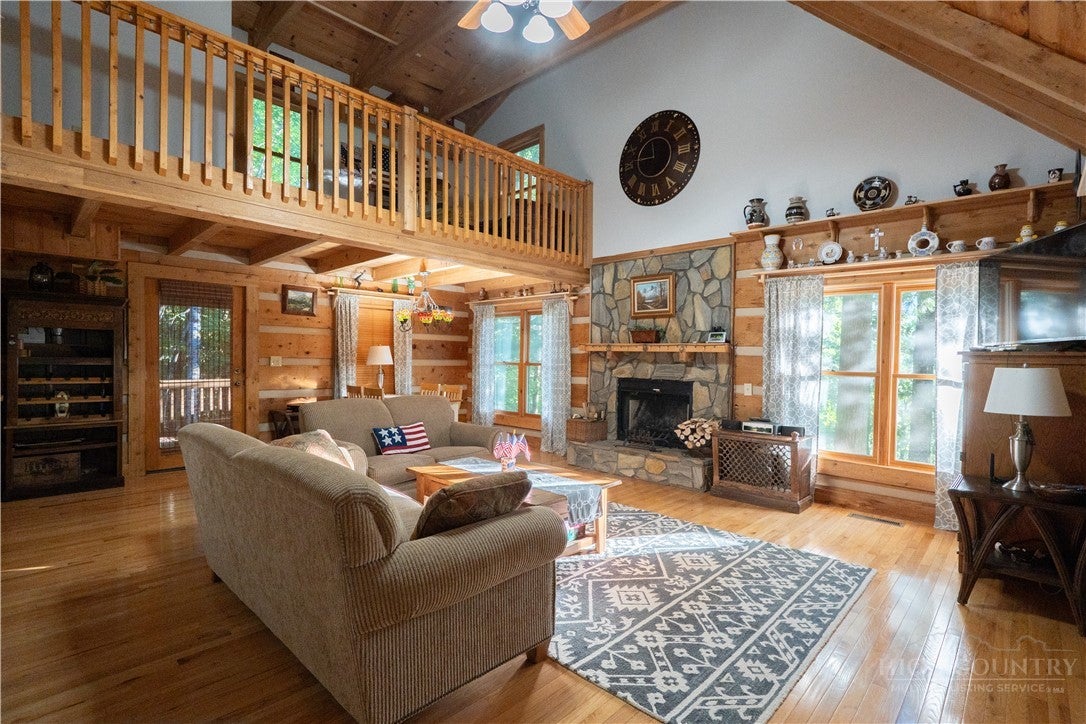 395 Wildcat Estates Drive
