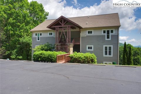 Photo of 165 Grandfather Circle #132, Seven Devils, NC 28604 (MLS # 256191)
