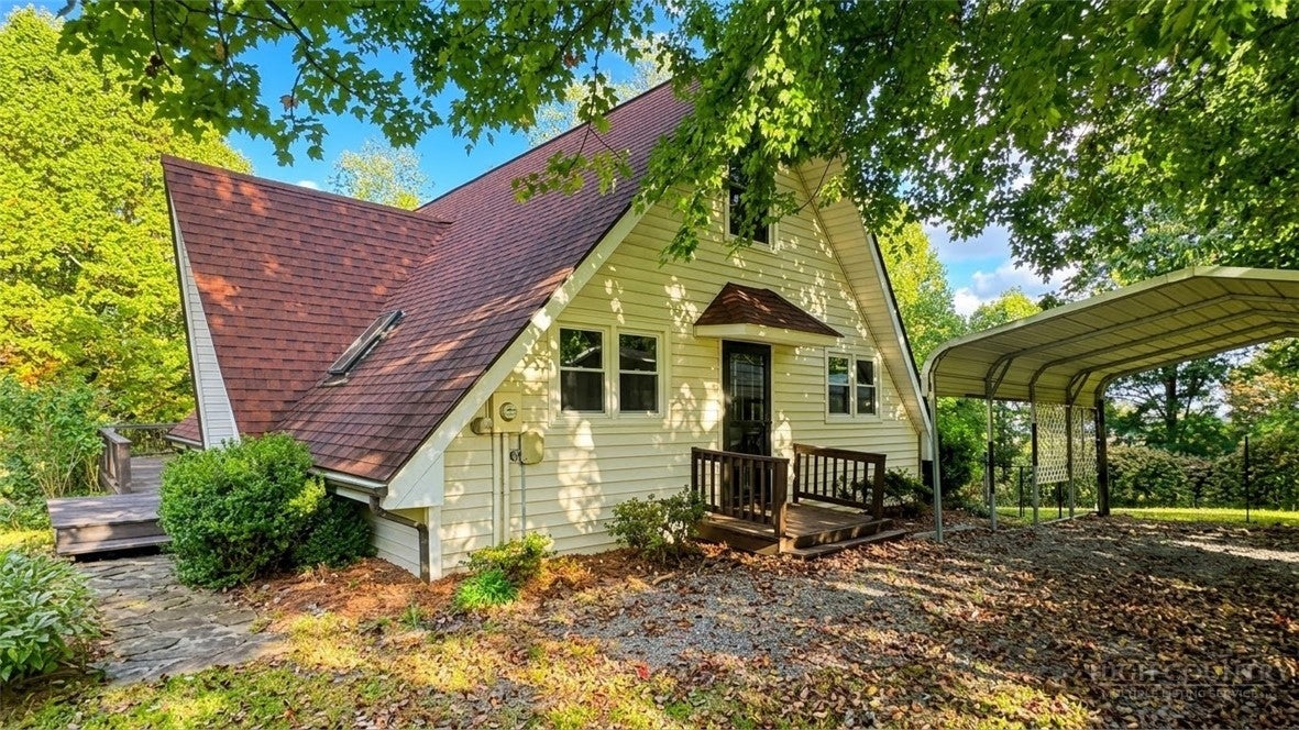 370 Osee Road