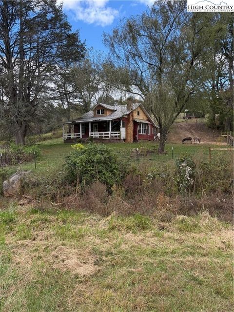 Photo of 49 Loggy Hollow Road, Bakersville, NC 28705 (MLS # 259352)