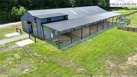 Photo of 2941 Roby Martin, Lenoir, NC 28645 (MLS # 258724)