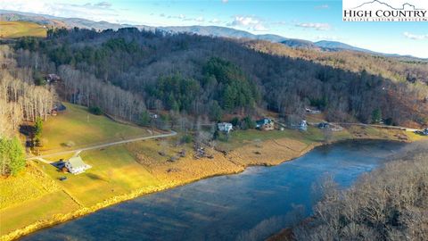 Photo of 7 Legra Road, Grassy Creek, NC 28631 (MLS # 260205)