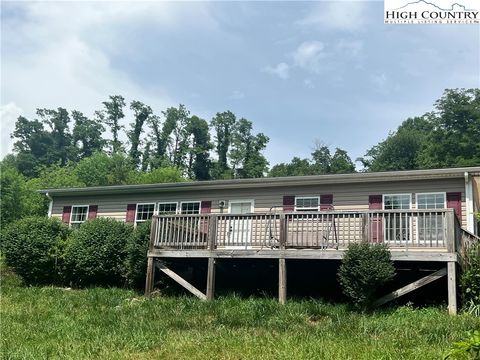 Photo of 170 Green Acres Drive, Boone, NC 28607 (MLS # 250896)