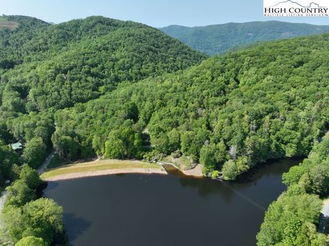 Photo of 1772 Ripshin Mountain Road, Roan Mountain, TN 37687 (MLS # 256251) Photo of 1772 Ripshin Mountain Road, Roan Mountain, TN 37687 (MLS # 256251)