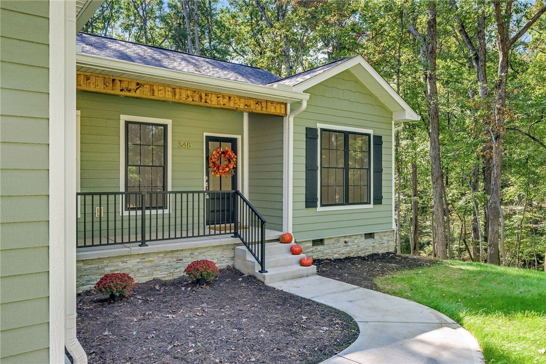 348 Woodland