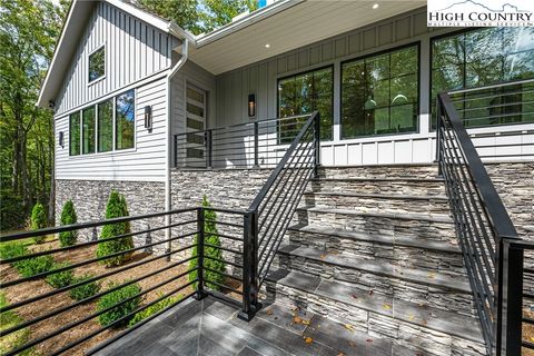 Photo of 781 Evergreen, Boone, NC 28607 (MLS # 258412)