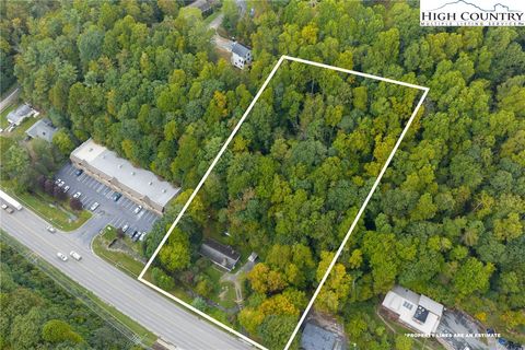 Photo of 1794 Highway 105, Boone, NC 28607 (MLS # 258249)