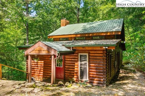 Photo of 375 Winterberry Trail, Boone, NC 28607 (MLS # 257478)