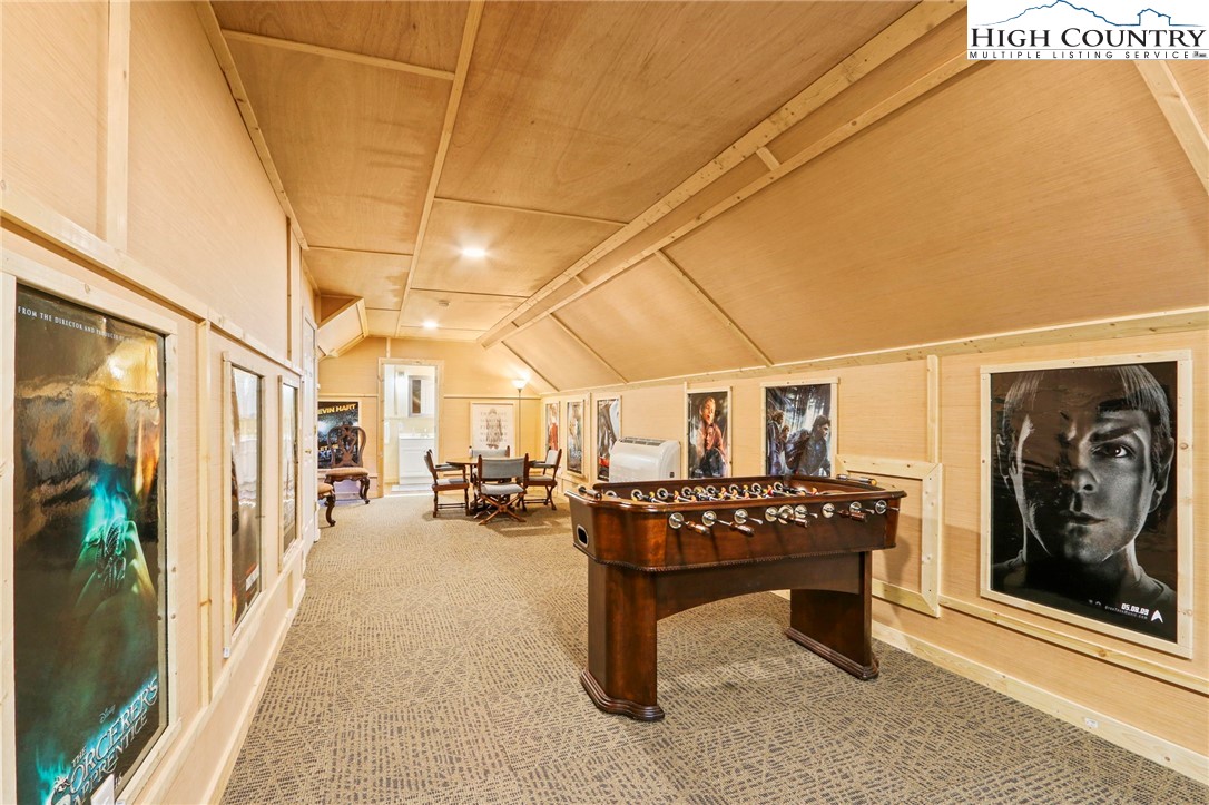 Banner Elk, North Carolina 28604, United States, 6 Bedrooms Bedrooms, ,6 BathroomsBathrooms,Residential,Active,247565