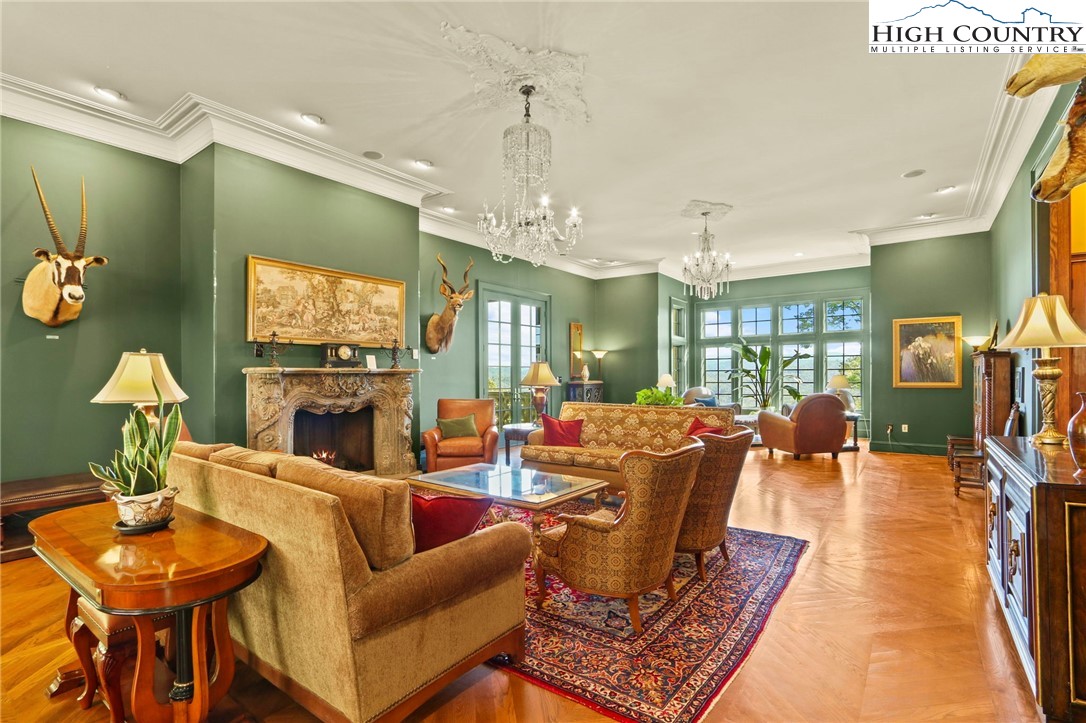 Banner Elk, North Carolina 28604, United States, 6 Bedrooms Bedrooms, ,6 BathroomsBathrooms,Residential,Active,247565