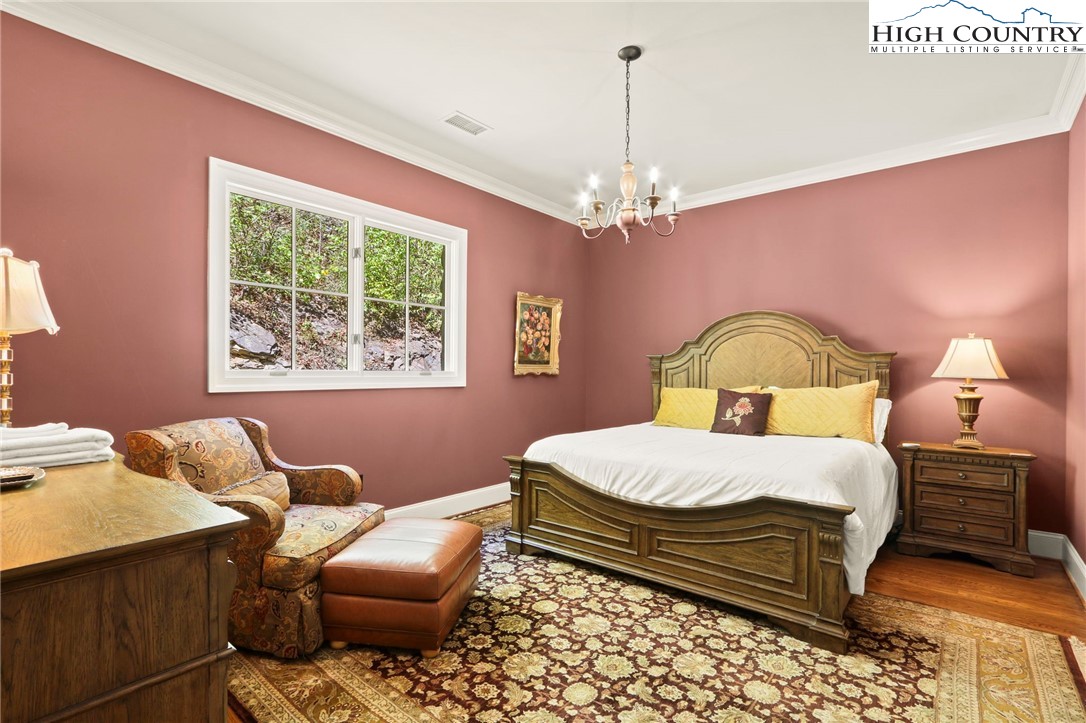 Banner Elk, North Carolina 28604, United States, 6 Bedrooms Bedrooms, ,6 BathroomsBathrooms,Residential,Active,247565